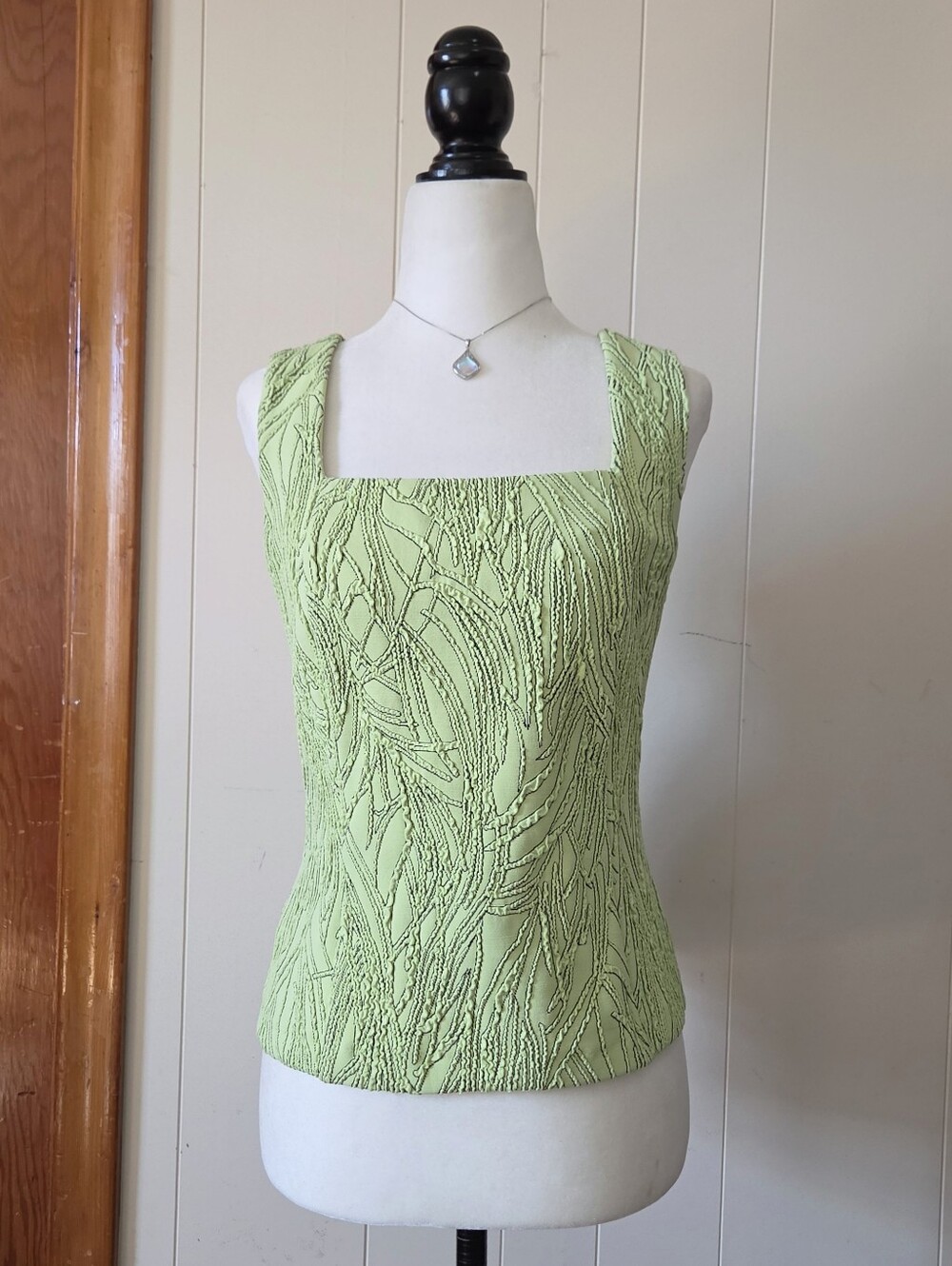 Vtg 90s Nueva | Lime Green Textured Sleeveless Top With Square Neckline